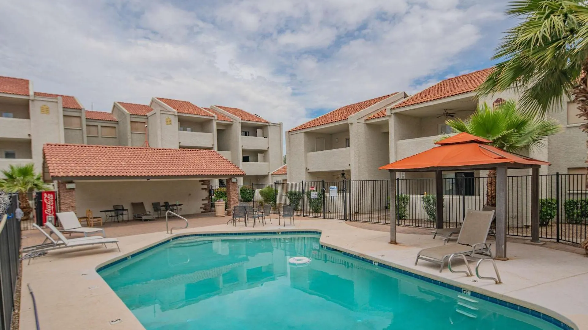 Relax In The Heart Of Tempe Apartment 0*,  United States